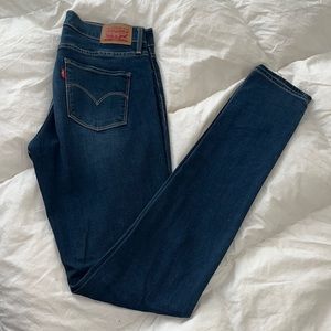 Levi’s Jeans